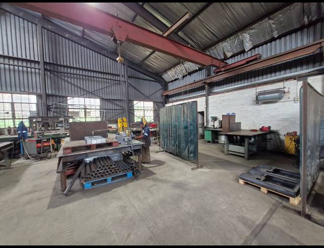 500M² INDUSTRIAL YARD TO LET IN QUEENSMEAD INDUSTRIA